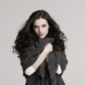 Katie McGrath en plein tournage