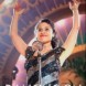 Dancing on the Edge - Angel Coulby, chanteuse de jazz